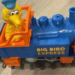 VTG Sesame Street Big Bird Express Train Set with Tracks ILLCO